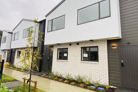 Photo of property in 34 Paetai Lane, Te Atatu Peninsula, 0610