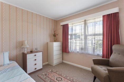 Photo of property in 6 Geddis Street, Rangiora, 7400