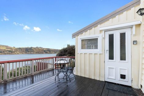 Photo of property in 2 Waireka Street, Ravensbourne, Dunedin, 9022