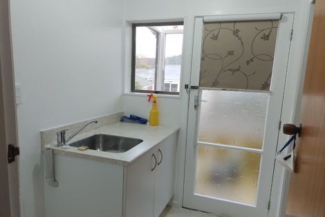 Photo of property in 27 Kamo Road, Regent, Whangarei, 0112