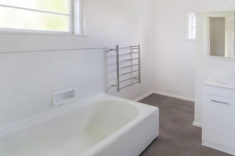 Photo of property in 33 Lemon Street, Otaki, 5512