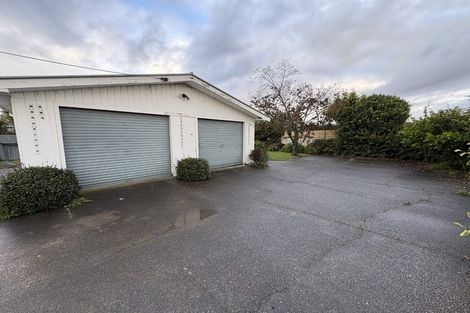 Photo of property in 17 Howard Road, Taradale, Napier, 4112