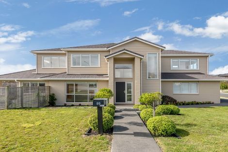 Photo of property in 99 Bayvista Drive, Karaka, Papakura, 2113