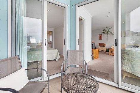 Photo of property in 310/332 Maunganui Road, Mount Maunganui, 3116