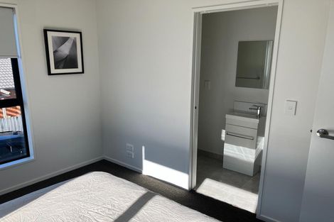 Photo of property in 11 Verlamio Lane, Edgeware, Christchurch, 8013