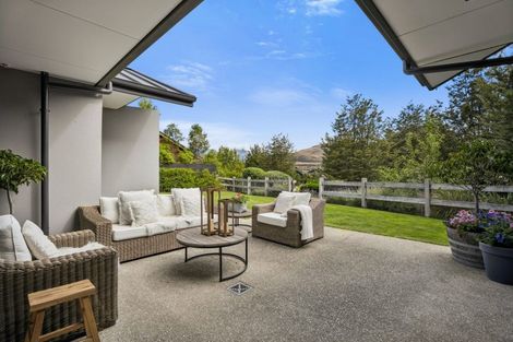 Photo of property in 2 Aberdare Court, Jacks Point, Queenstown, 9371