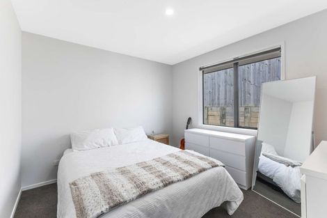 Photo of property in 10 Rehua Place, Waiwhakaiho, New Plymouth, 4312