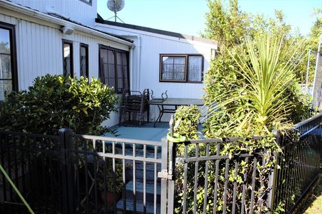 Photo of property in 61 West Hoe Heights, Orewa, 0931