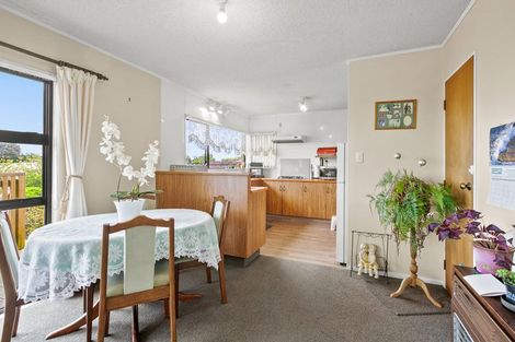 Photo of property in 15 Lydford Place, Spotswood, New Plymouth, 4310