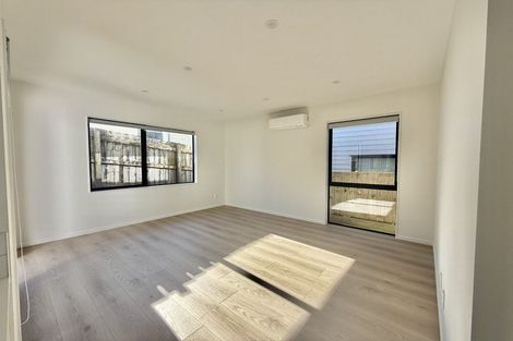 Photo of property in 86c Harrington Road, Henderson, Auckland, 0610