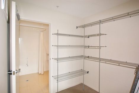 Photo of property in 33/8 Maunganui Road, Mount Maunganui, 3116