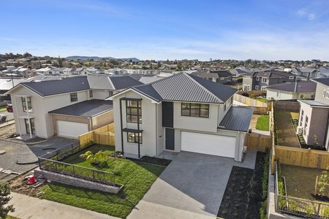 Photo of property in 20 Taikura Avenue, Red Beach, 0932