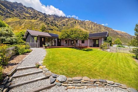 Photo of property in 968 Kingston Road, Drift Bay, Queenstown, 9371