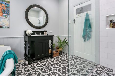 Photo of property in 57 Princes Street, Cambridge, 3434