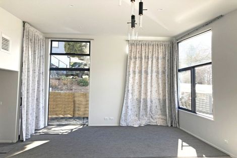 Photo of property in 53 Faulks Terrace, Wanaka, 9305