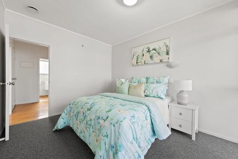 Photo of property in 19a Marewa Street, Te Atatu South, Auckland, 0610