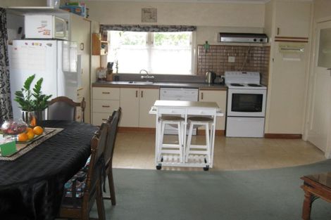Photo of property in 5 James Street, Dannevirke, 4930