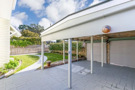 Photo of property in 79 Ranui Crescent, Khandallah, Wellington, 6035