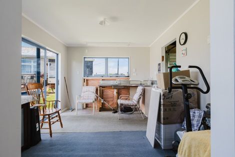 Photo of property in 56 Herbert Street, Eketahuna, 4900