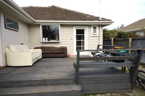 Photo of property in 53 Acacia Avenue, Upper Riccarton, Christchurch, 8041