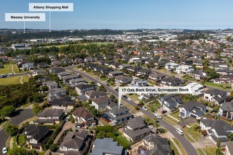 Photo of property in 17 Oak Bark Drive, Schnapper Rock, Auckland, 0632