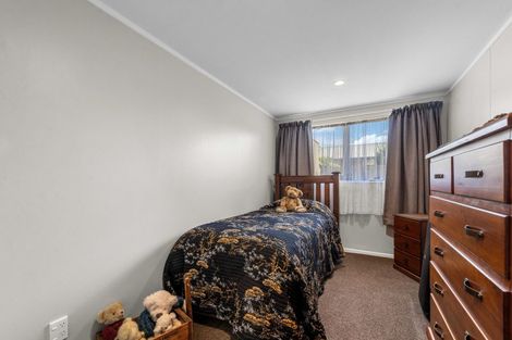Photo of property in 15 Fenruss Street, Fairy Springs, Rotorua, 3015