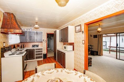 Photo of property in 35 West Crescent, Te Puru, Thames, 3575