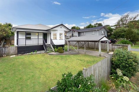 Photo of property in 10 Downer Street, Helensville, 0800