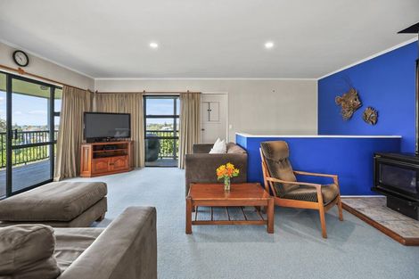 Photo of property in 2 Mayor View Terrace, Waihi Beach, 3611