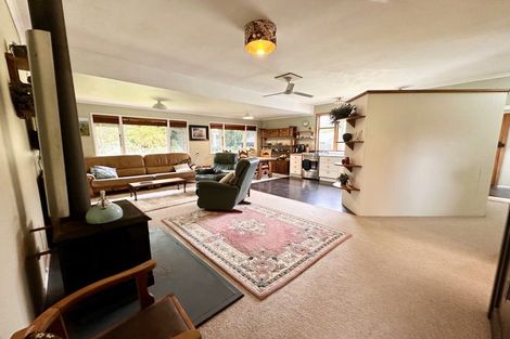 Photo of property in 652 Piko Road, Okoki, Urenui, 4375