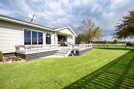Photo of property in 545 State Highway 25, Waitakaruru, Thames, 3576