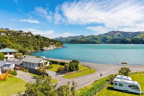 Photo of property in 2 Haywards Lane, Duvauchelle, 7581