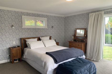 Photo of property in 98 Watford Street, Strowan, Christchurch, 8052