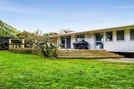 Photo of property in 73 Heta Road, Highlands Park, New Plymouth, 4312