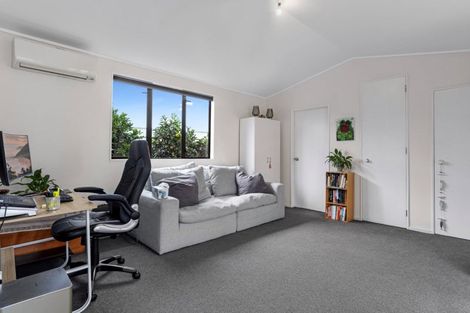 Photo of property in 27 Macloughlin Drive, Te Puke, 3119