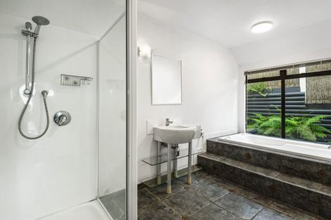 Photo of property in 2/173 East Coast Road, Castor Bay, Auckland, 0620