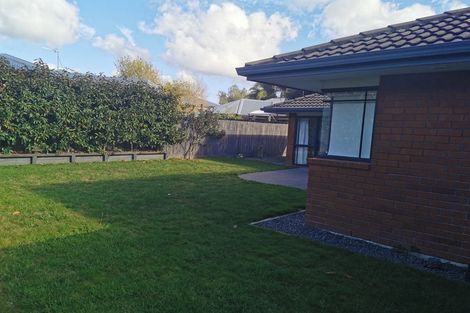 Photo of property in 33 Saint James Drive, Huntington, Hamilton, 3210