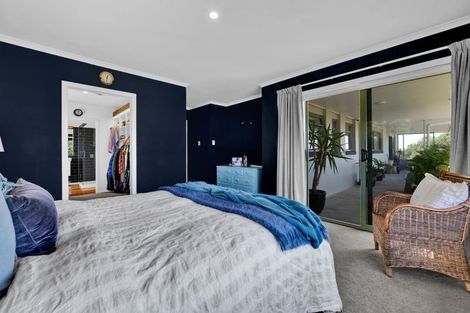 Photo of property in 24 Darwin Crescent, Spotswood, New Plymouth, 4310