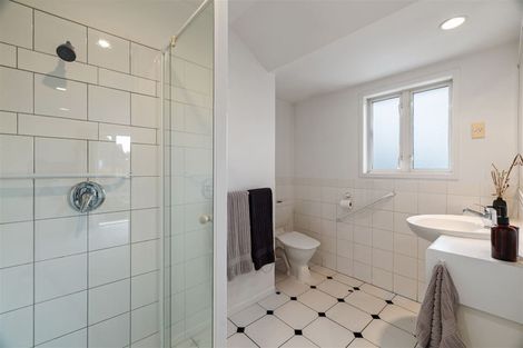 Photo of property in 16 Hanover Place, Ilam, Christchurch, 8041