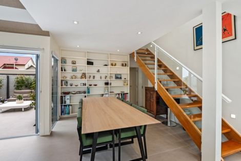 Photo of property in 21 Conference Street, Christchurch Central, Christchurch, 8013