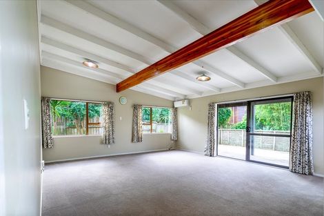 Photo of property in 53 Rua Road, Glen Eden, Auckland, 0602
