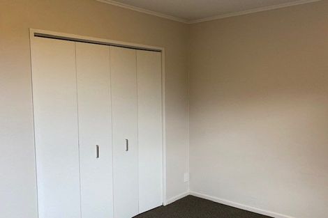 Photo of property in 2/49 Maungaraki Road, Korokoro, Lower Hutt, 5012