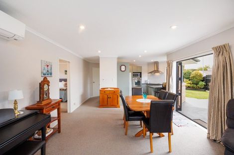 Photo of property in 49 Peter Hall Drive, Kelvin Grove, Palmerston North, 4414