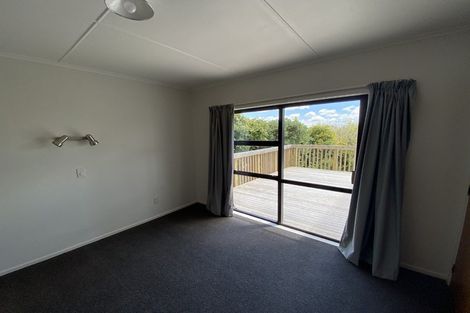 Photo of property in 13 Holiday Road, Stanmore Bay, Whangaparaoa, 0932