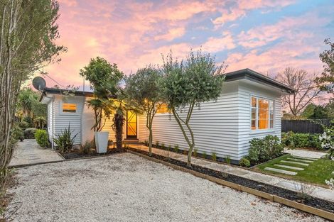 Photo of property in 239 Weston Road, St Albans, Christchurch, 8052