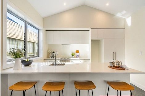 Photo of property in 56 Brentwood Street, Trentham, Upper Hutt, 5018