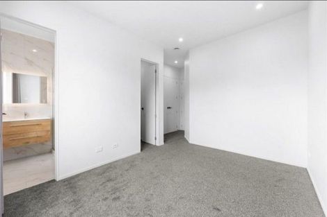 Photo of property in 57 Drumbuoy Drive, Flat Bush, Auckland, 2019