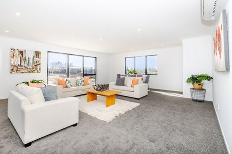 Photo of property in 2 Pukaki Road, Mangere, Auckland, 2022