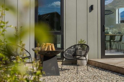 Photo of property in 39 Jack Hanley Drive, Jacks Point, Queenstown, 9371