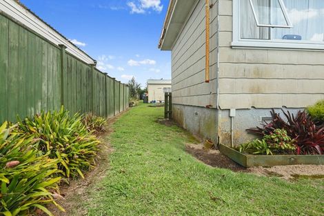 Photo of property in 90 Helvetia Road, Pukekohe, 2120